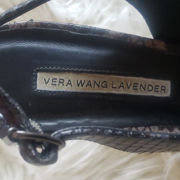 Shoes - Picture 2 of 3